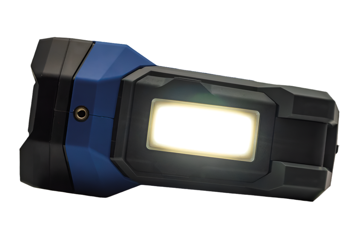 Cobra X | 600/1200 Lumens | Rechargeable Searchlight