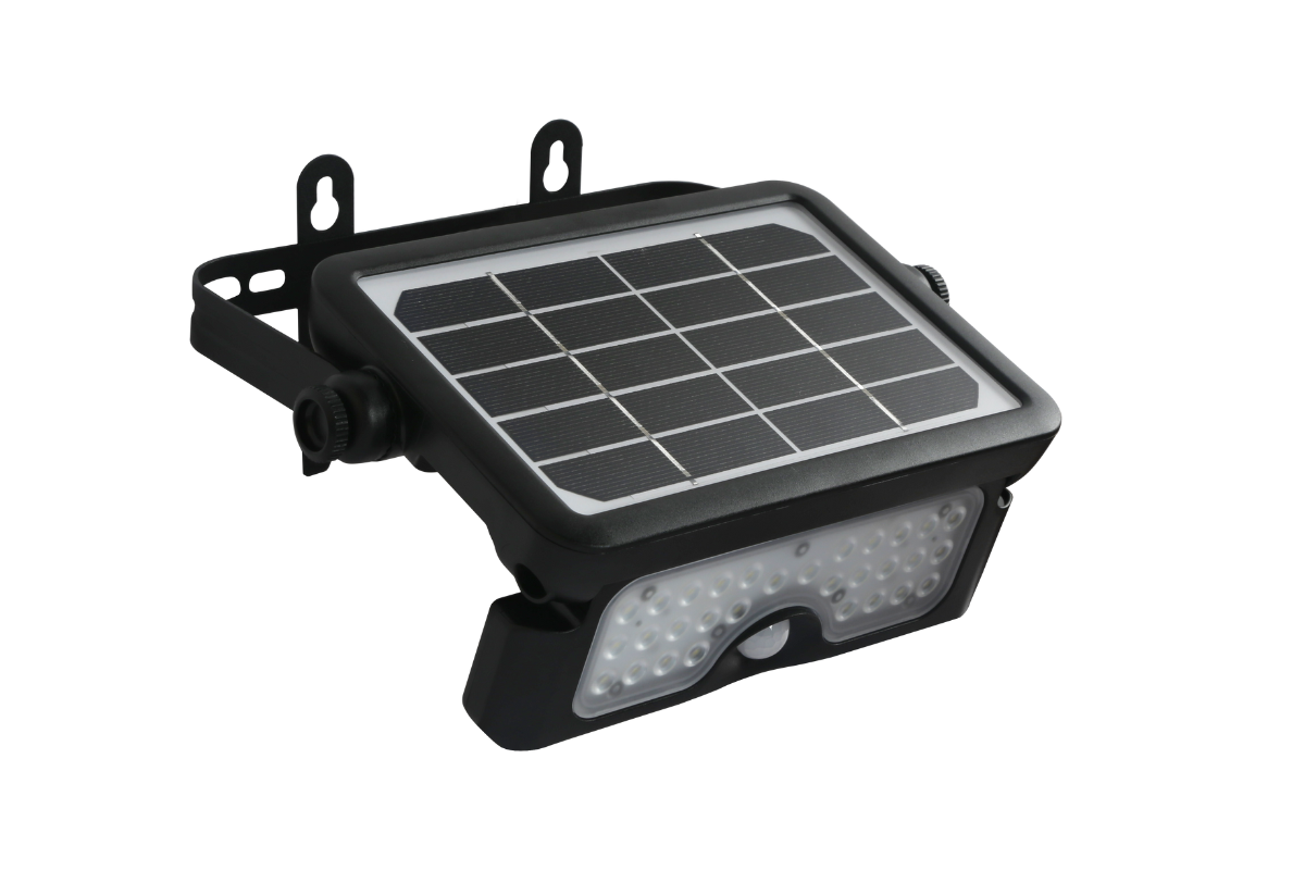 NexSun Blackthorn | 550 Lumens | Multi-Use Solar Area Light