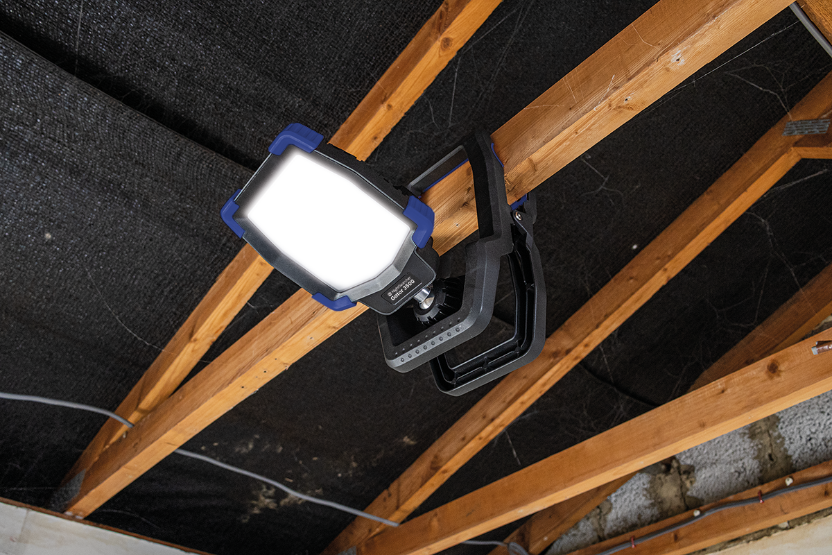 Gator 3500 - 3500 Lumens | Rechargeable Grip Light