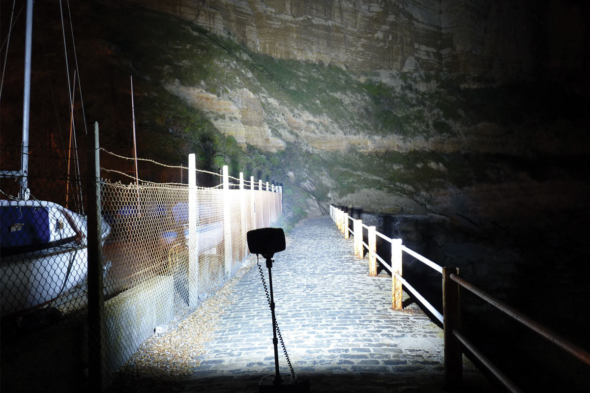 Solaris Lite 20K - 20000 Lumens | 22Ah Area Floodlight with SLA Battery