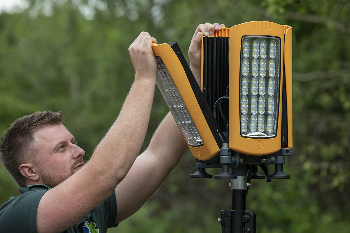 StratoStar AC | 115000 Lumen | AC-betriebenes Turmflutlicht