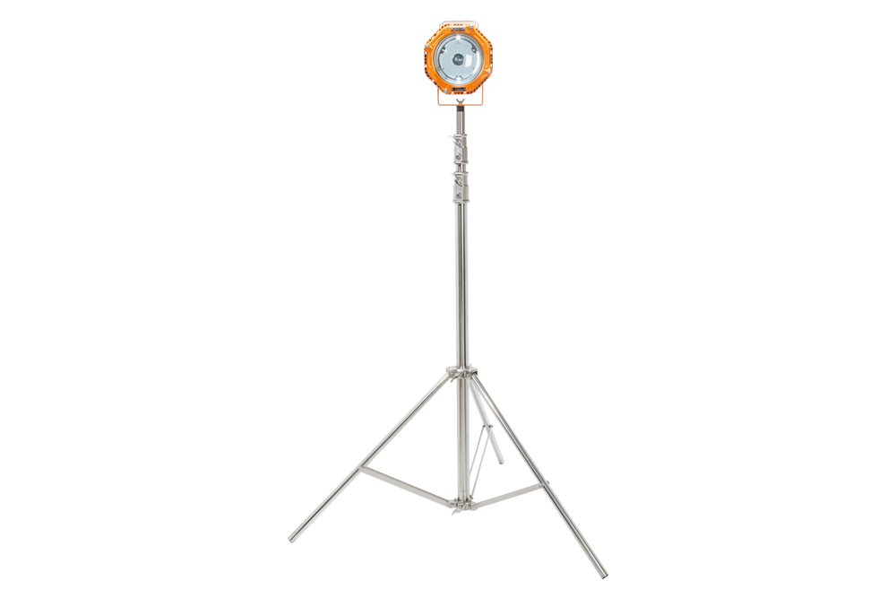 Titan RX | 2100 Lumens | Zone 1 | Rechargeable ATEX Floodlight